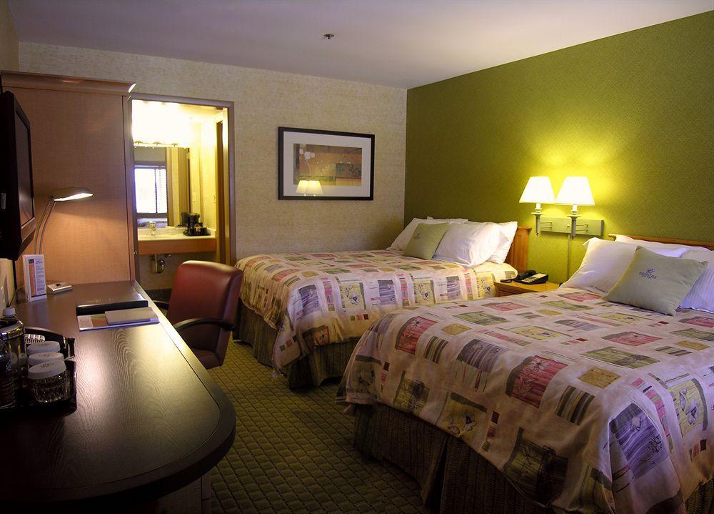 Pheasant Run Resort Saint Charles Exterior foto