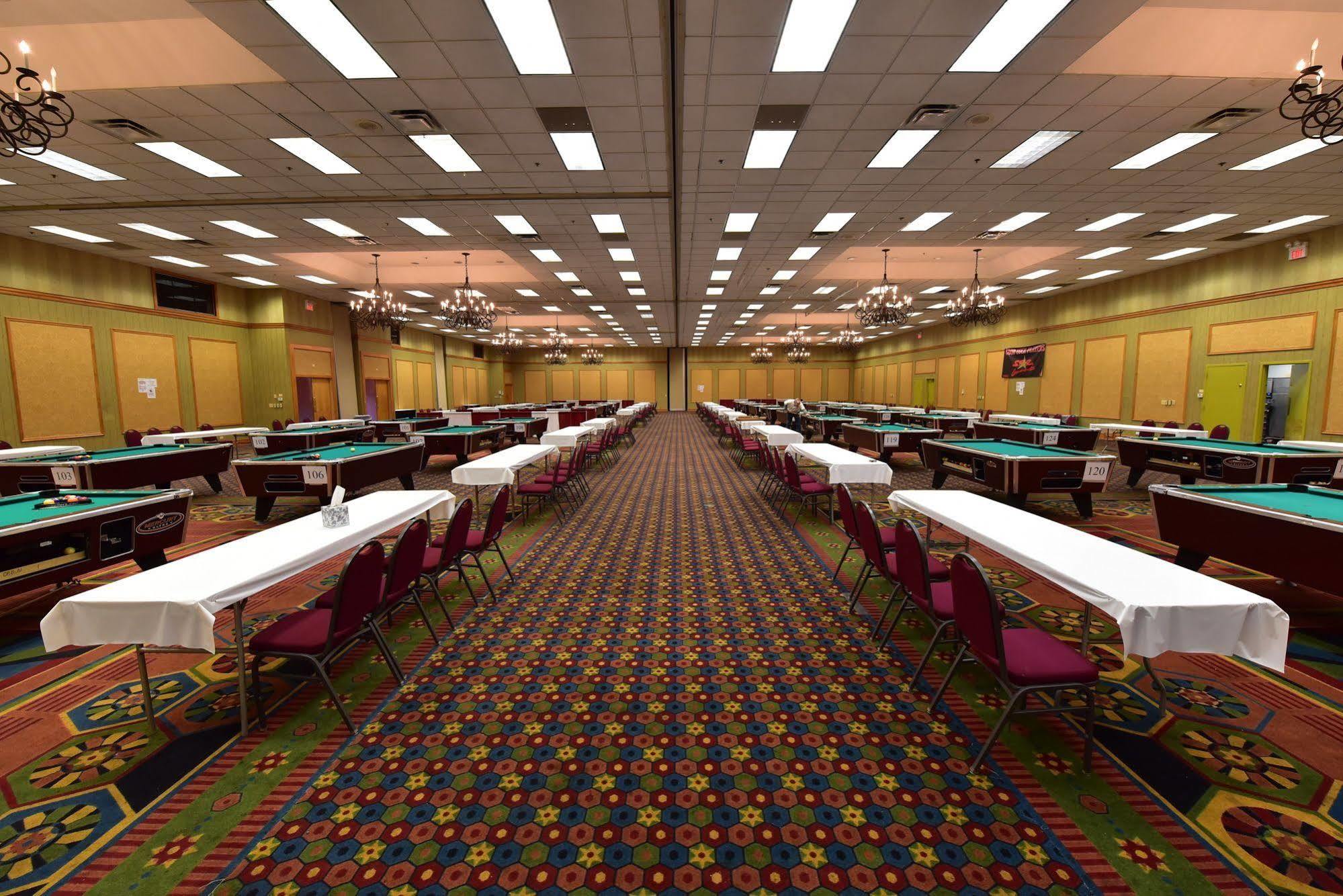 Pheasant Run Resort Saint Charles Exterior foto