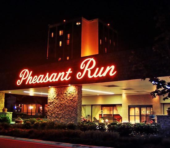 Pheasant Run Resort Saint Charles Exterior foto